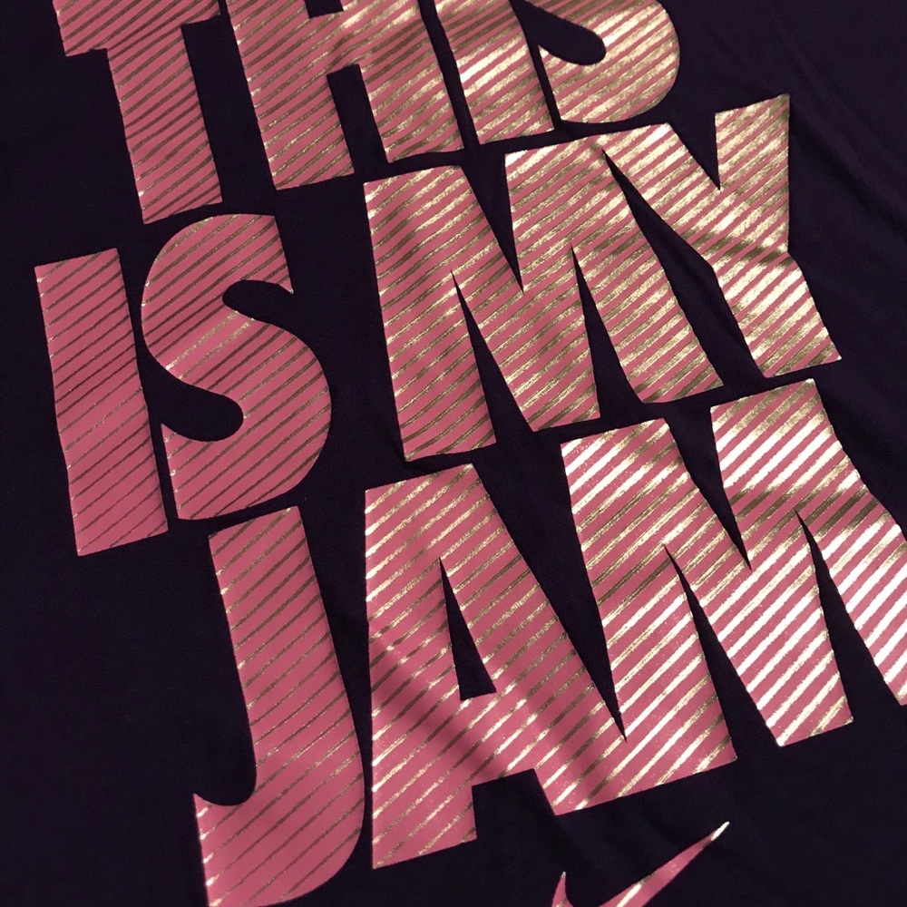 EUC Nike t-shirt S - Picture 3 of 7